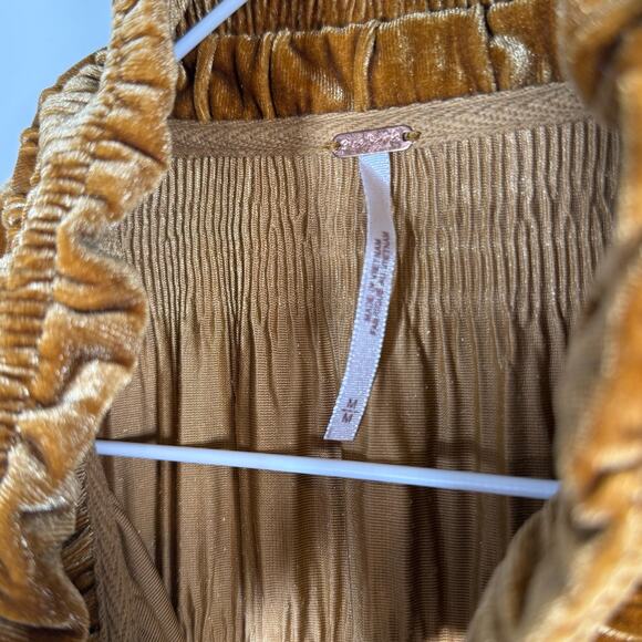 Free People My Best Top Medium Spiced Ginger Crinkle Velvet Oversized Shacket - Picture 8 of 15